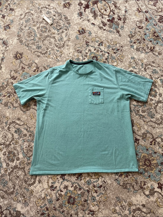 Patagonia Other - Patagonia pocket t-shirt - size XXL
